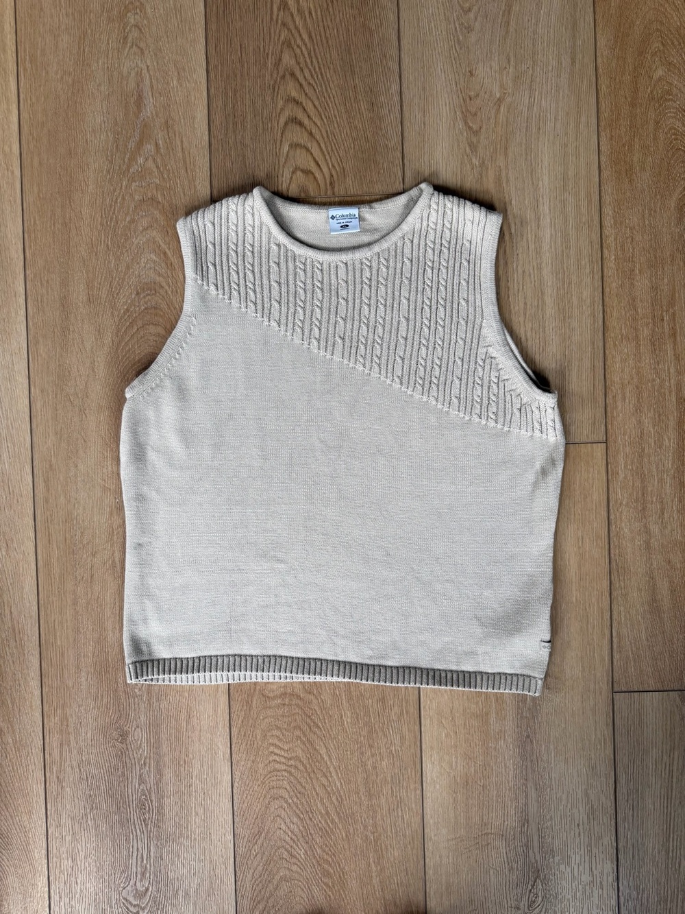 Vintage Columbia Cream Cable Knit Sweater Vest Outdoor Preppy Women’s XL